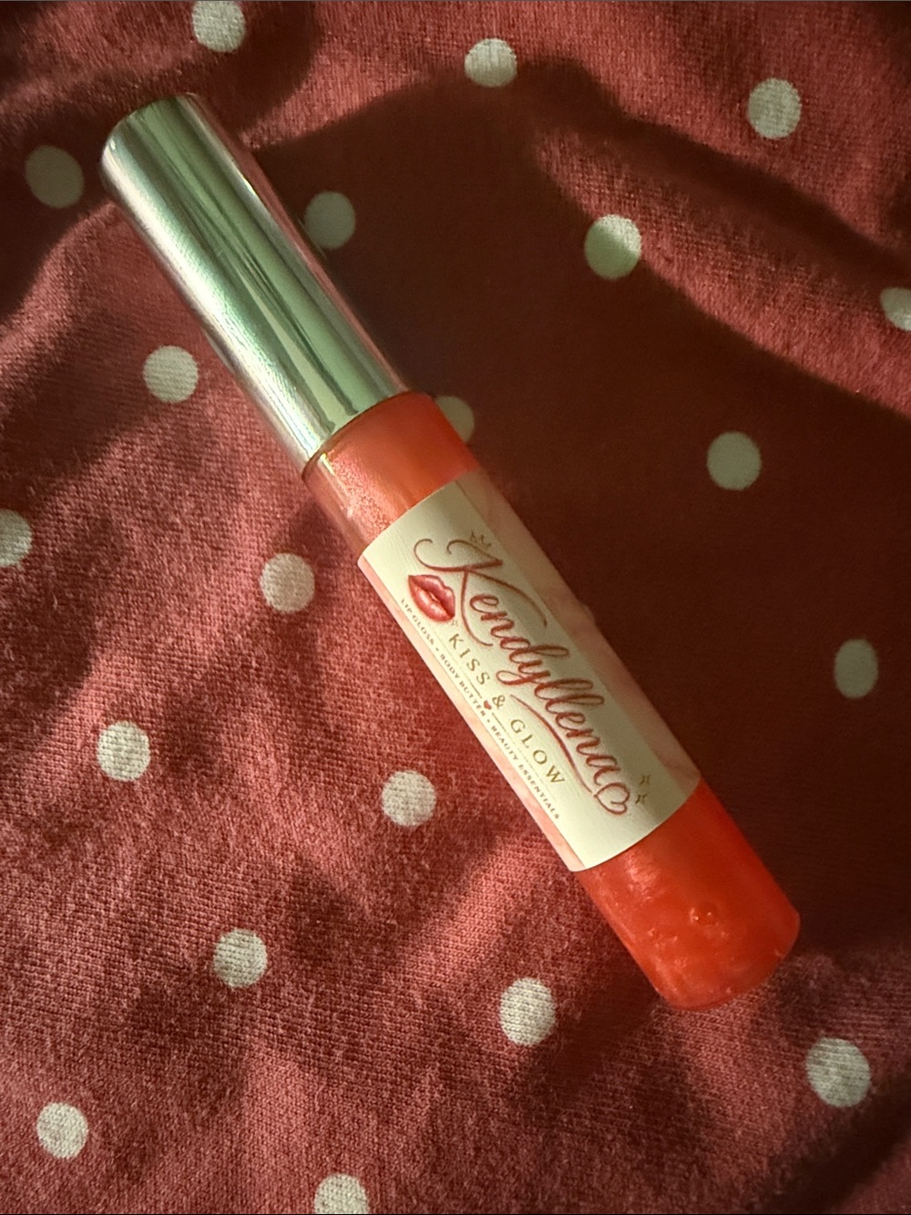 Kiss & Glow Lip Gloss — Orange
